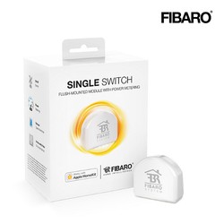 Модуль встраиваемого реле Fibaro single switch.